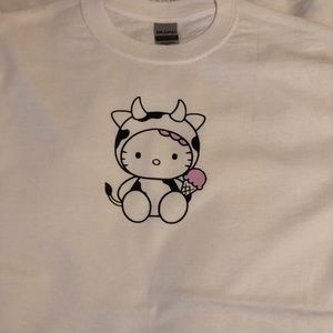 Hello Kitty Cow tee